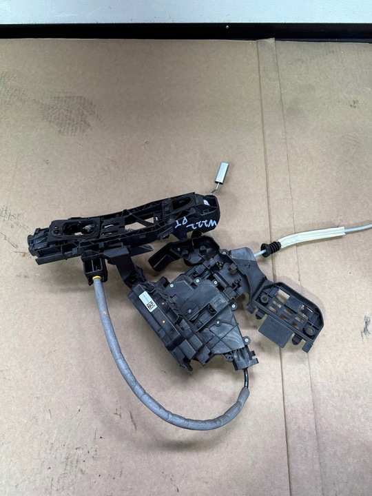 фото №6, Замок дверь правый зад mercedes s w222 keyless