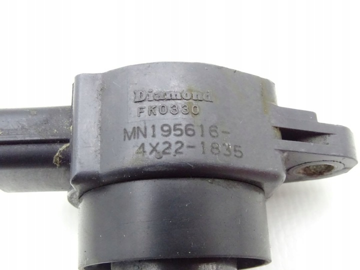 фото №3, Smart forfour i 454 04-06 1.1 1.3 16v катушка зажигания оригинал mn195616