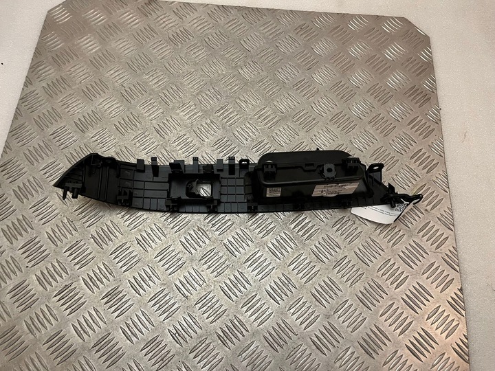 фото №5, Hyundai tucson iv nx4 рамка кнопок відкривання скла двері передніх