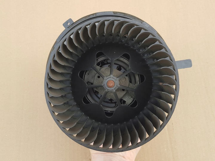 фото №14, Повітродувка повітропровід + резистор / audi a3 8p vw golf v seat leon ii / справна