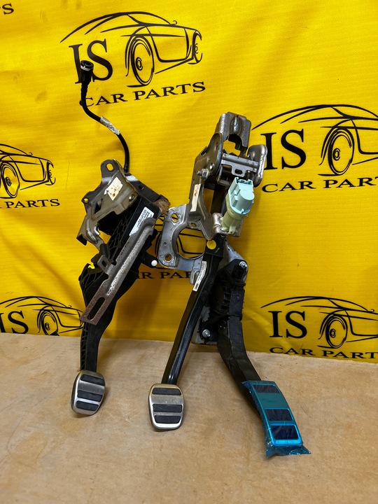 фото №1, Комплект педали gaz тормоз ford kuga втулка стабилизатора mk3