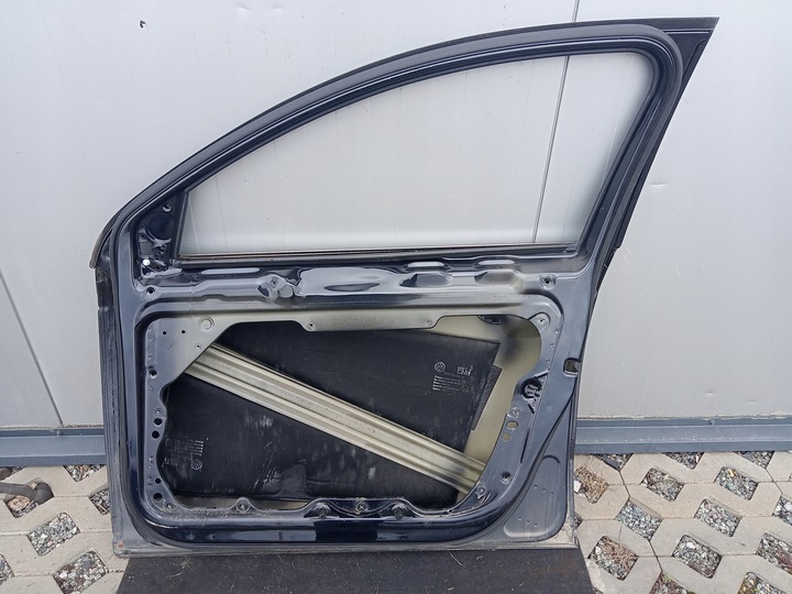 фото №14, Дверь правый перед vw passat b7 чёрные lc9x