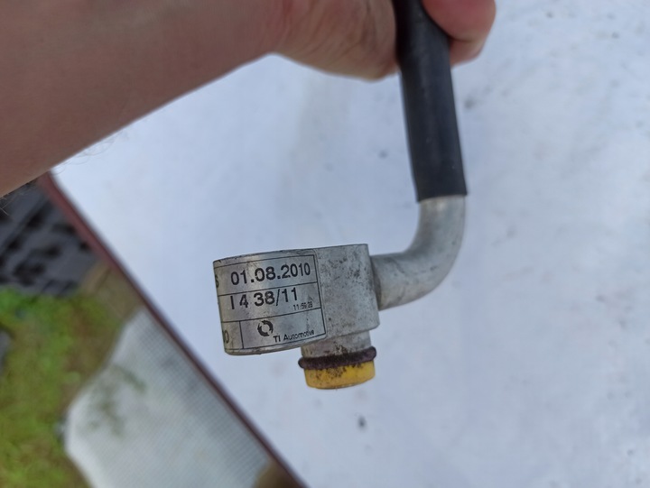 фото №5, Audi a4 a5 s5 шланг кондиционера 8k0260701s