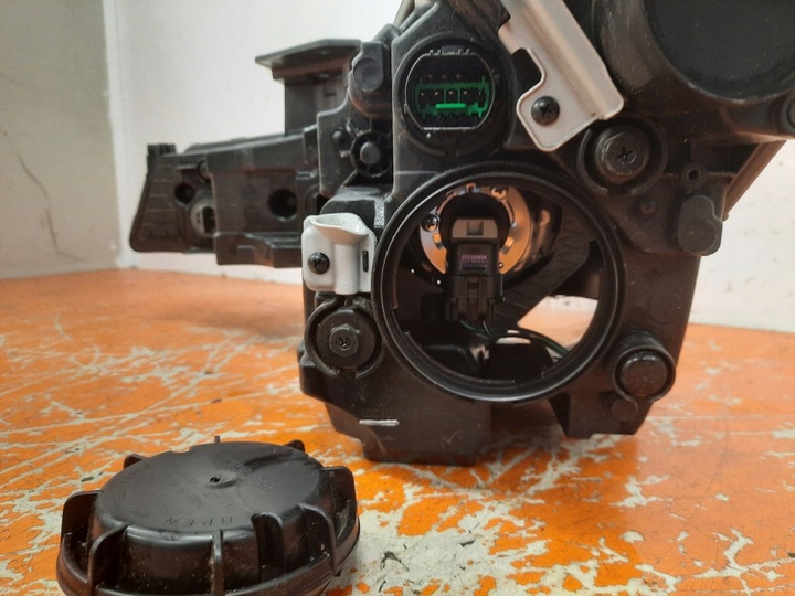 фото №9, Hyundai elantra vii 20- фара правий лампа права перед 92102-aa