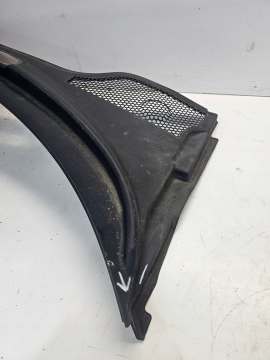 фото №10, Панель під лобовим склом пластиковий audi a3 8p рестайлінг 8p1819415a