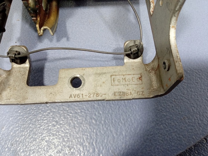 фото №5, Ford kuga ii mk2 c max mk2 ручник  гальма ручного av61-2780-ez