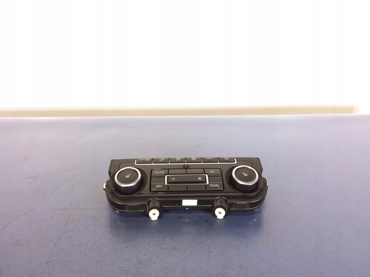 фото №4, Vw jetta vi панель кондиционера воздуховод 5k0907044ea