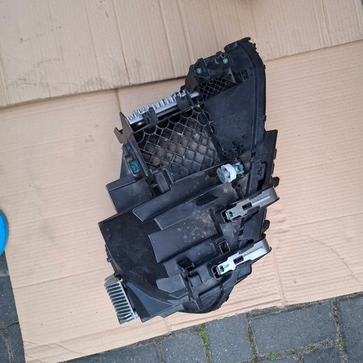 фото №12, Bmw g42 g87 левая правая тень kompelt полный led 8083635 8083636