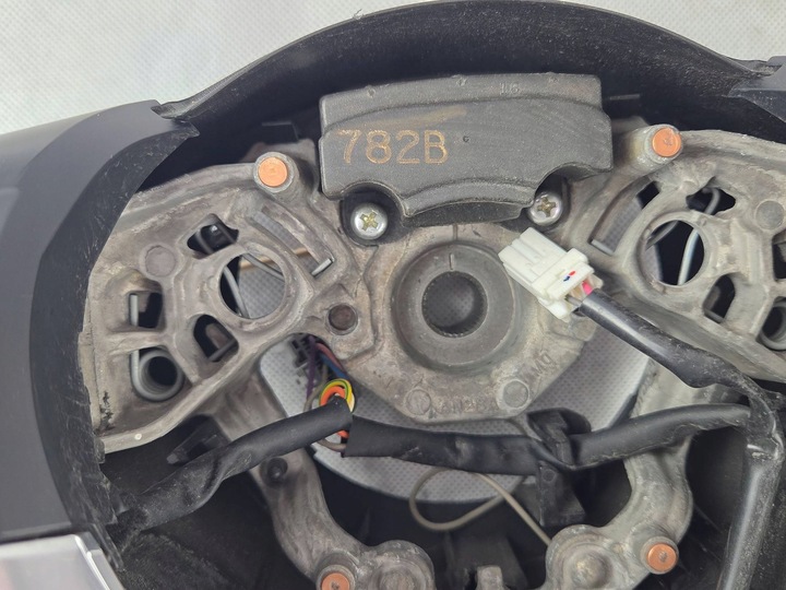 фото №7, Nissan leaf ii ze1 руль кожа мультифункция qashqai micra