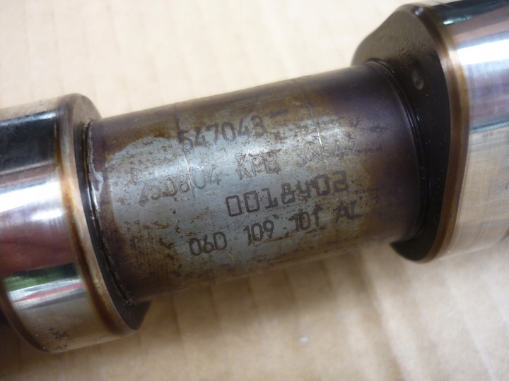 фото №16, Вал распределительный вал всасывающий 2.0 fsi 16v 150km blr blx bvy axw 06d109101al исправный