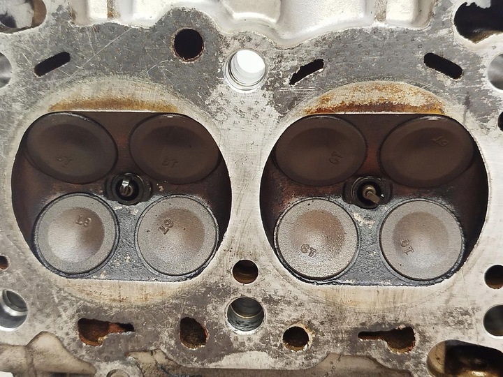 фото №8, Головка двигателя mitsubishi colt 1.8 16v 4g67