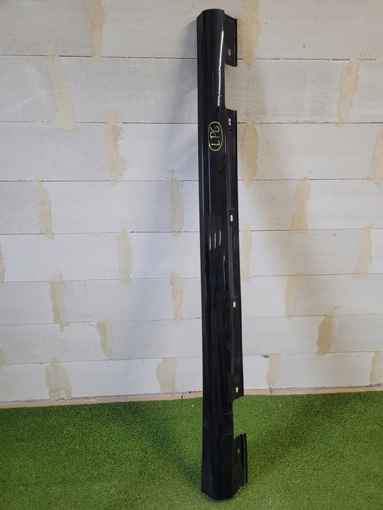 фото №1, Mercedes w176 w117 планка пороговая порог накладка