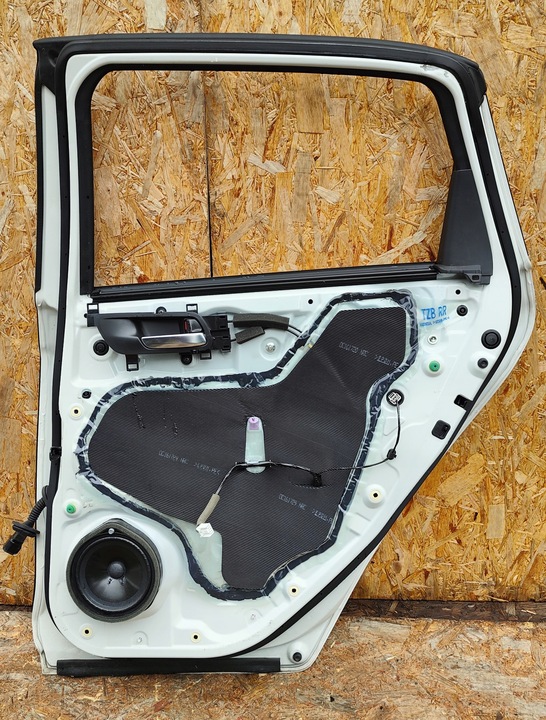 фото №8, Дверь правые задние правый зад honda jazz v 2021