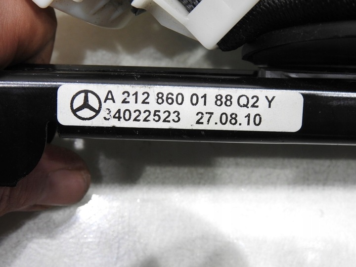 фото №9, Pas безпеки натягувач праві зад w212