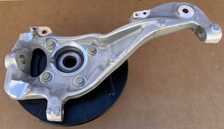 фото №1, Поворотна опора ступиця mb3c-3k171-eb перед ліва amarok ranger vi нова оригінал