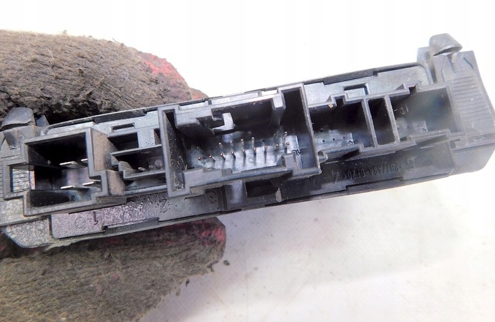 фото №6, Mercedes clk w208 2.0 98r модуль дверь левых 2088201326