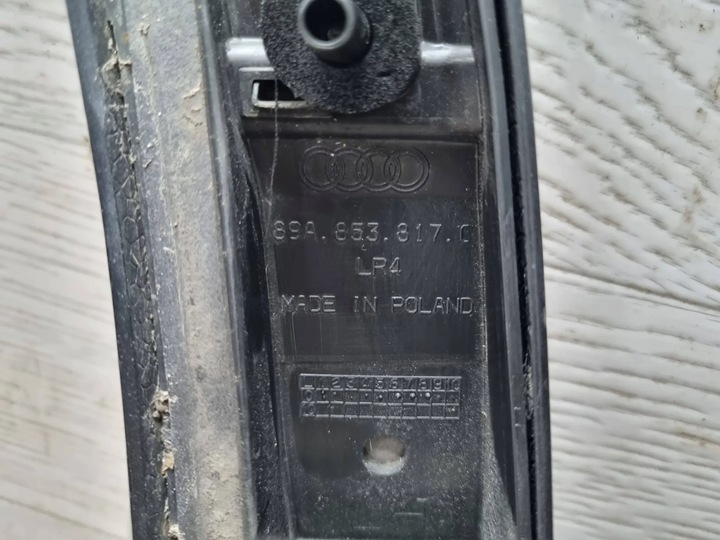 фото №8, Audi q4 sportback e-tron 2021 зад сторона ліва планки порогові, накладки