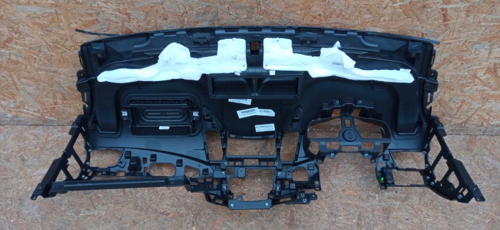 фото №10, Hyundai i30 ii 2 12- консоль торпедо раздаточная капот 84720-a6000