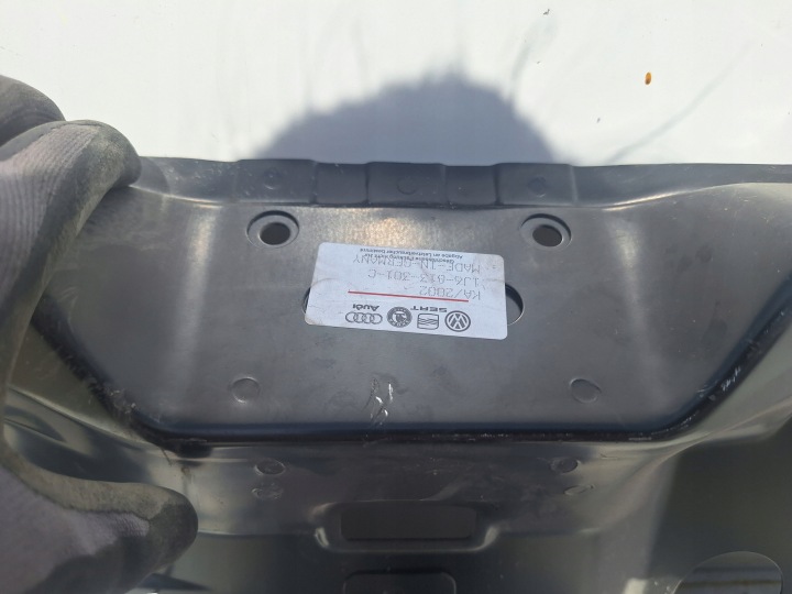 фото №7, Vw golf iv 4 pas зад задний усилитель планка фартук заднее 1j6813301c