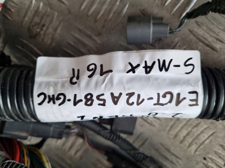 фото №5, Ford s-max mk2 16 r 2.0 ecoboost установка камеры