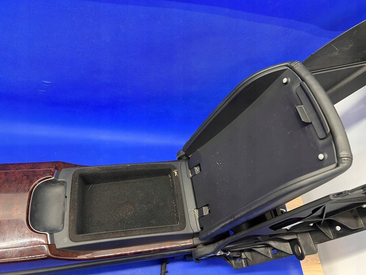 фото №7, Audi a8 d4 підлокітник зад 36