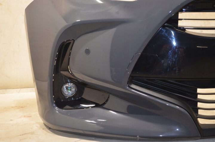 фото №7, Toyota yaris iv p21 бампер перед 1m2 pdc led