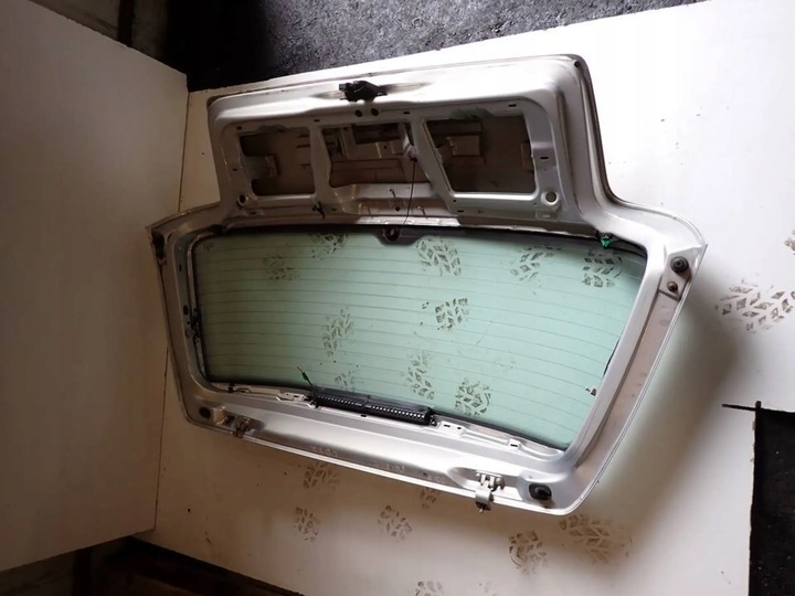 фото №6, Крышка задняя зад багажника vw golf iv 98r lb7z