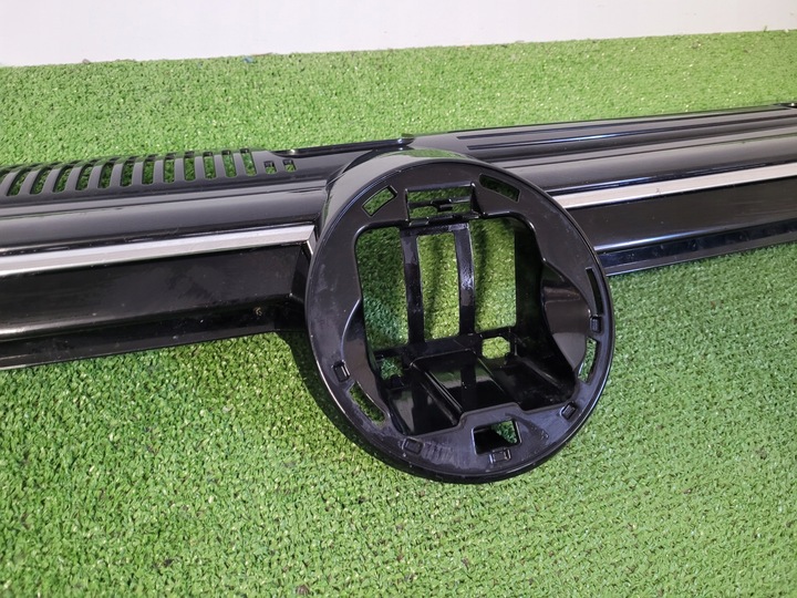 фото №4, Vw golf viii 8 5h 5h0 решётка радиатора решётка радиатора решётка радиатор 5h0853651n полный хороший