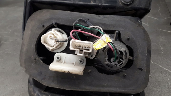 фото №8, Лампа правые зад hyundai h200 01r