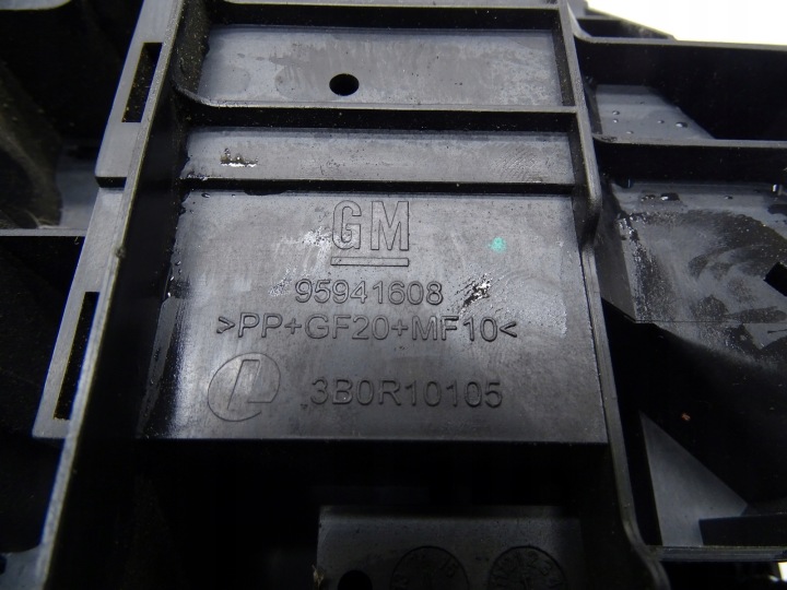 фото №8, Коробка запобіжників 39068005 opel corsa e 1.4 b