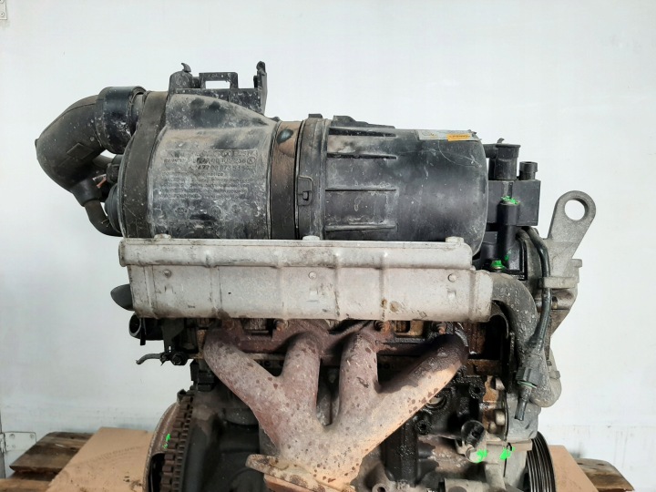 фото №11, Renault clio ii рестайлинг 1.2 8v 05r двигатель d7f726 43kw 58km