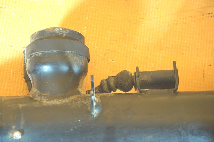 фото №14, Audi a5 8t рестайлинг 24km амортизаторы перед активные 8f0413029b / 8f0413030b