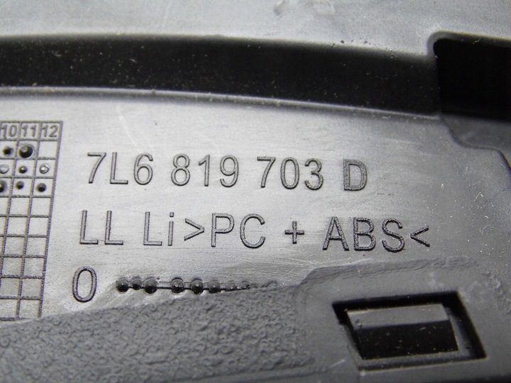 фото №8, Решётка воздуховод консоли 7l6819703d vw touareg 7l левая оригинал
