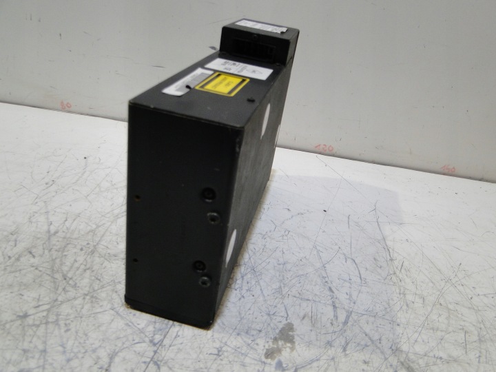 фото №8, Renault megane ii чейнджер дисков cd 8200033795