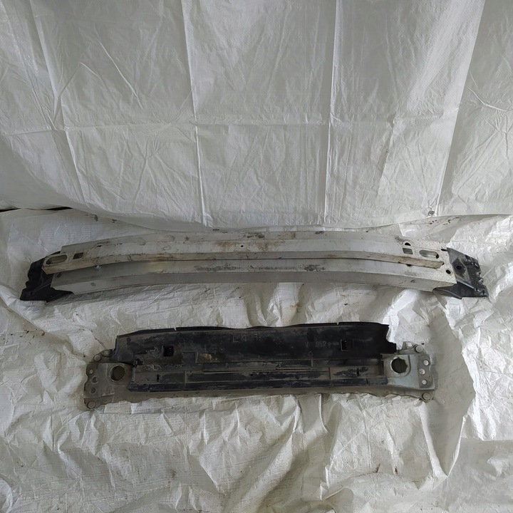 фото №5, Rav4 v гибрид перед бампер капот лампы крыло