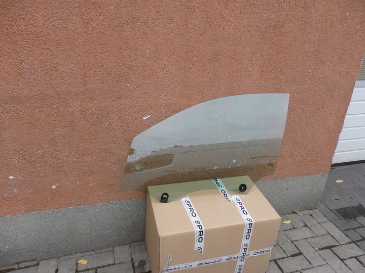 фото №1, Стекло w дверь peugeot 308 ii t9 2016 год передняя левая