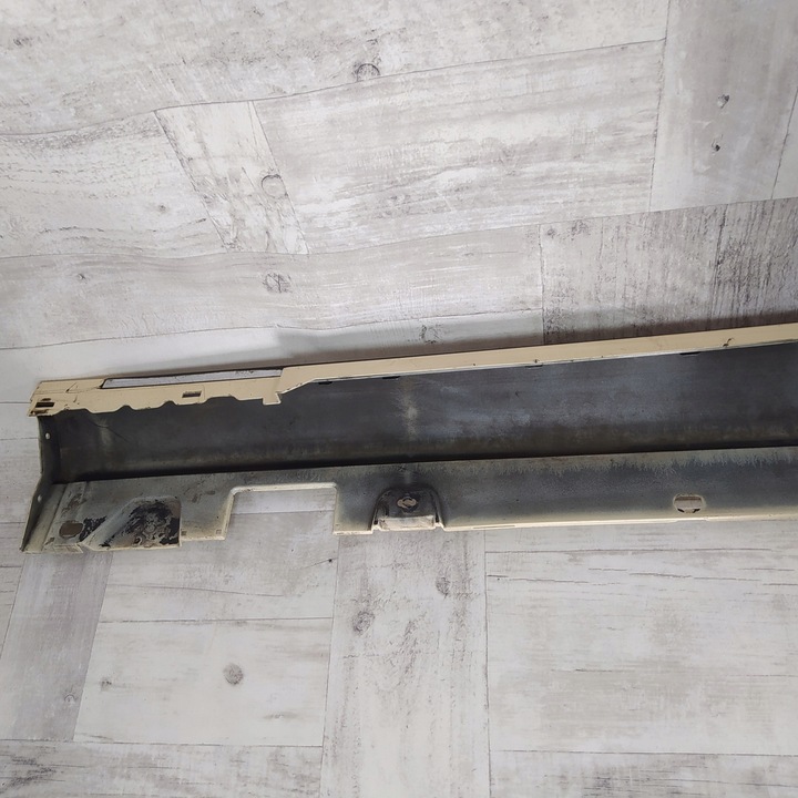 фото №12, Mercedes w213 планка порогова накладка права хром a2136901040