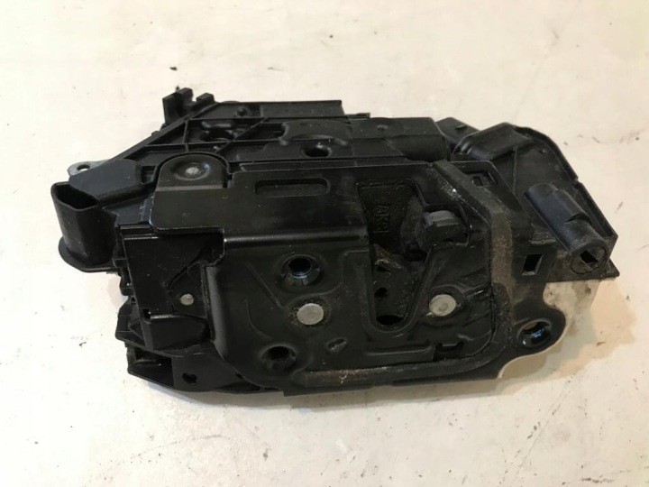 фото №5, Замок дверь правая seat ibiza 6j 5n1837016c