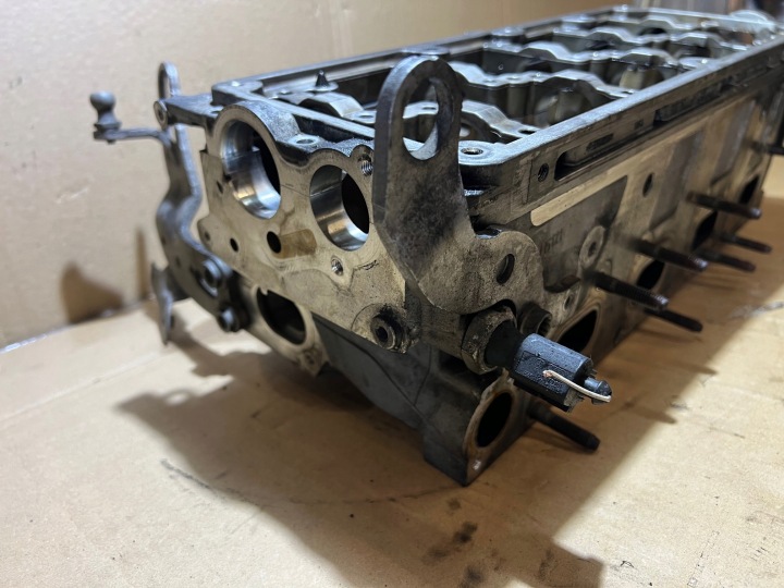 фото №12, Audi a4 b8 рестайлинг 2.0 tdi головка двигателя cgl 03l103373j
