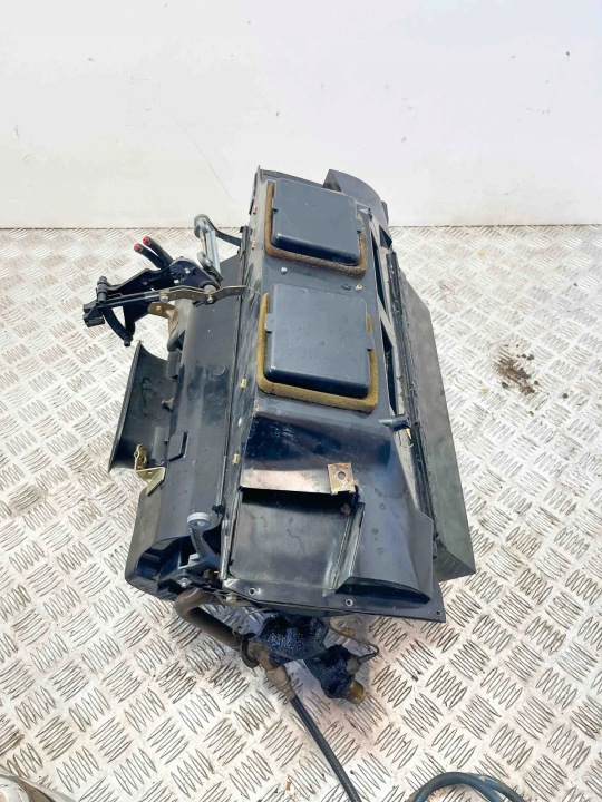 фото №8, Обігрівач mercedes-benz sl r107 a1078302645 32700972 4.5l 165kw 1977