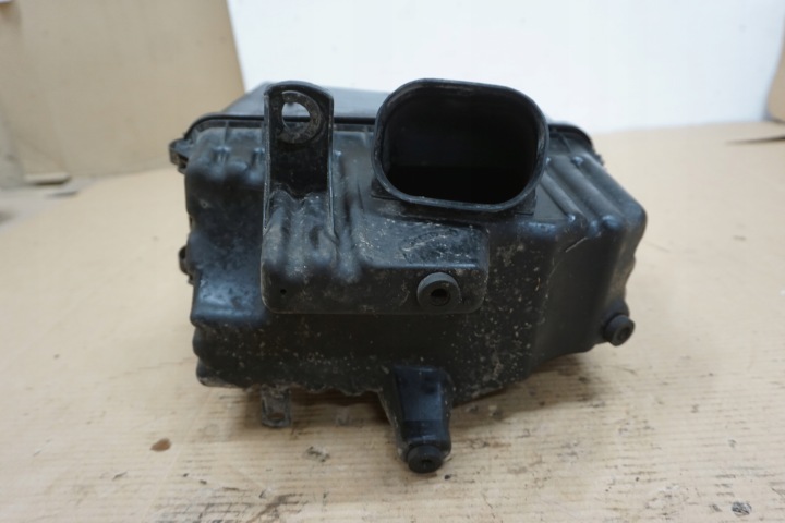 фото №7, Toyota rav4 i корпус основа фільтра повітря 2,0 16v 94-00r