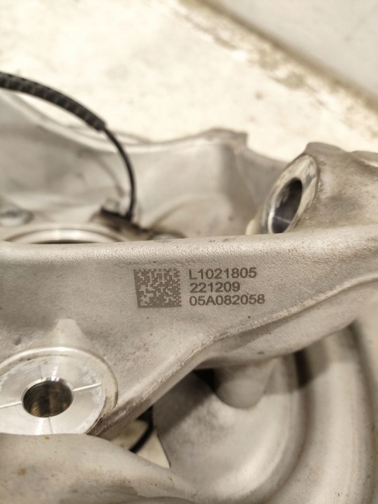 фото №9, Корпус підшипник диски bmw i4 2023 з спереду з лівий 687133702