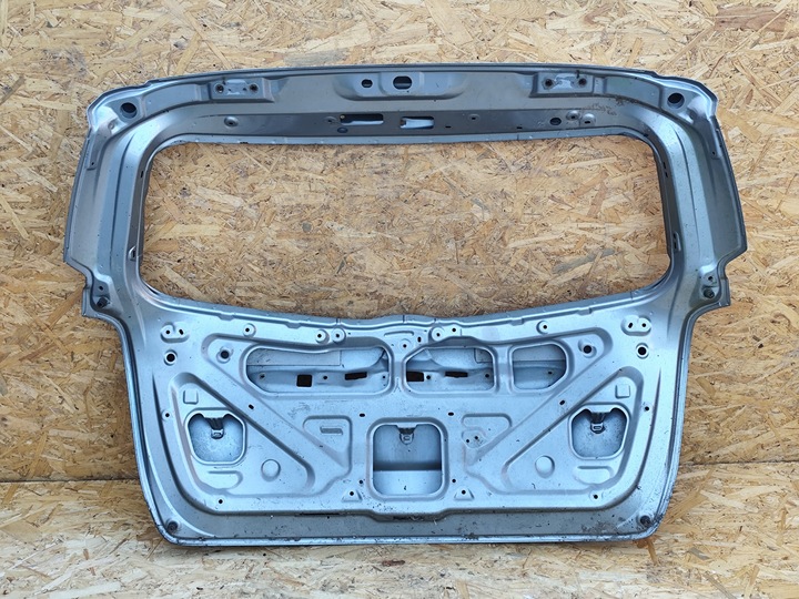 фото №6, Кришка багажника зад задня toyota corolla verso 04-08 оригінал