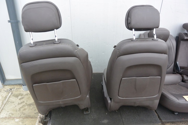 фото №16, Maserati quattroporte vi сиденья диван кожа защита колонки nappa bowers & wilkins