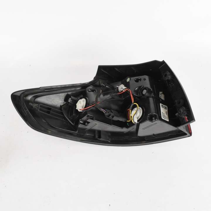 фото №12, Лампы зад задние комплект 39043680 opel zafira iii c