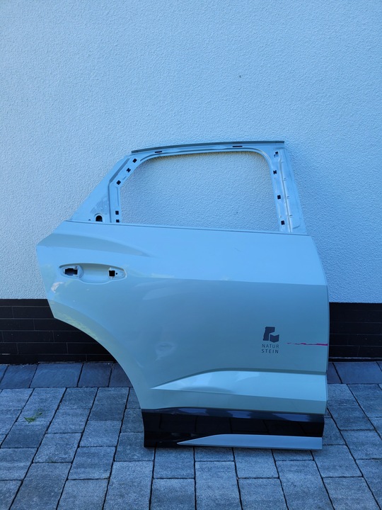 фото №1, Audi q3 83a дверь правые правые задние зад sportback