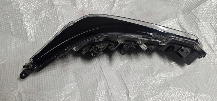 фото №8, Фара передняя левая фара toyota corolla e21 19- полный led 81150-02s70