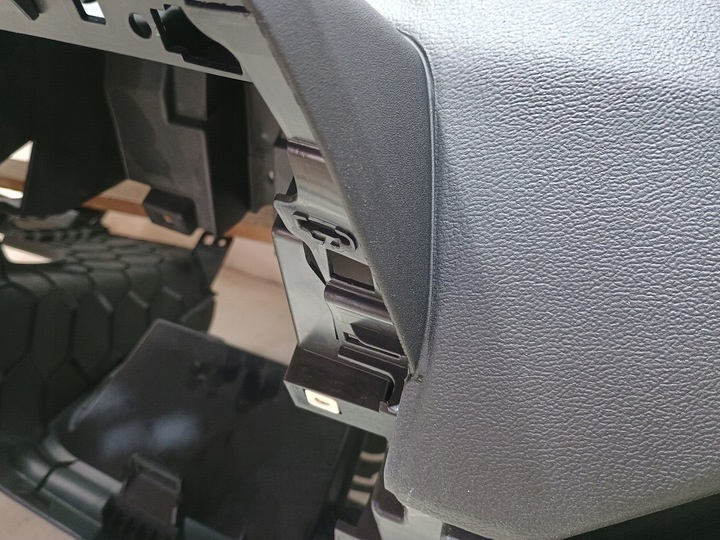 фото №7, Ford transit courier ii 2023 панель консоль подушка безпеки подушки ремені регенерація