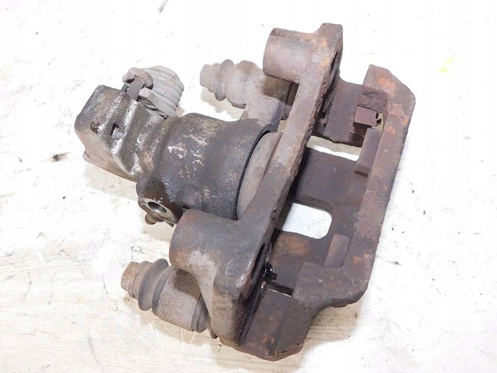 фото №7, Kia carens ii 1.8 2003r супорт гальмівний правий зад