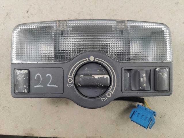 фото №1, Лампа освещение потолок кабины audi a3 8l 8d0947111a